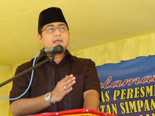 Teuku Riefky Harsa (Anggota DPR RI fraksi Partai Demokrat)